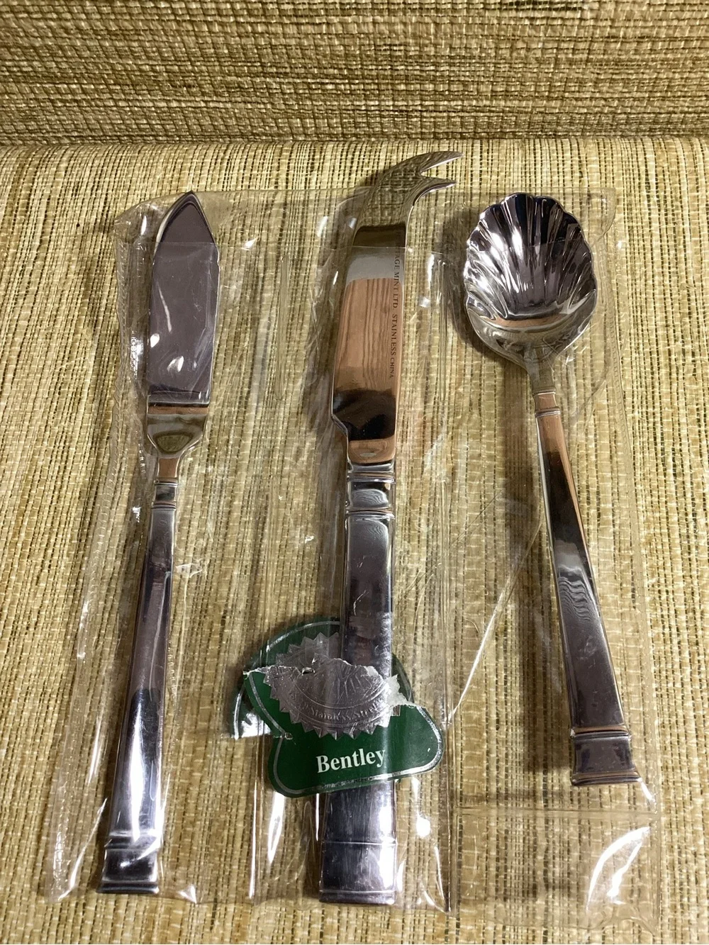 Heritage Mint BENTLEY Stainless Steel Serving Set in Silver - 3-Piece